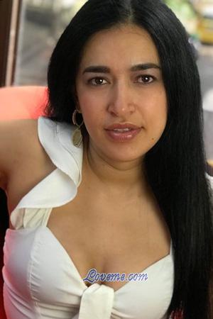204173 - Diana Age: 39 - Colombia